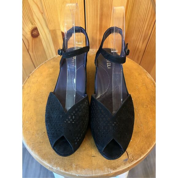 Vaneli 'Darlene' in black suede A perforated vamp and slim ankle strap size 8.5 - Picture 2 of 8